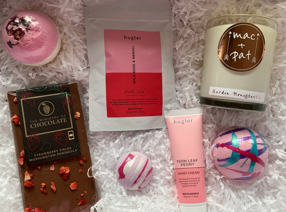 Ultimate Rose Bath Relaxation Pamper Hamper