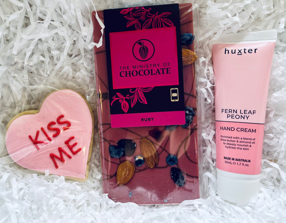 Ruby Kisses Mini Hamper