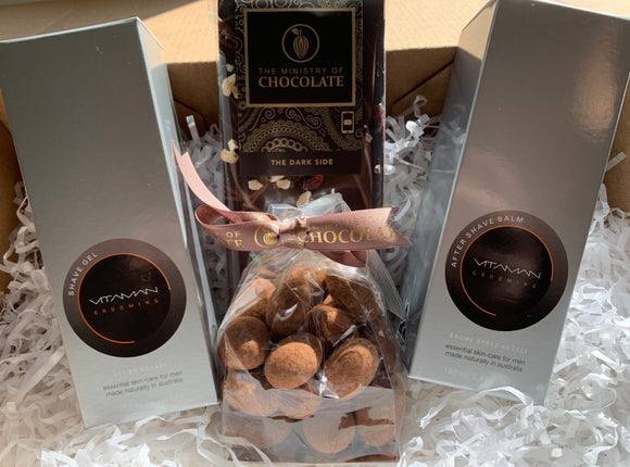 Mens Shaving and Chocolate Hamper