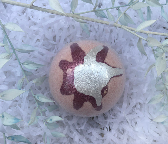 Suave Soap Black Raspberry and Vanilla Goat Milk Bath Bomb