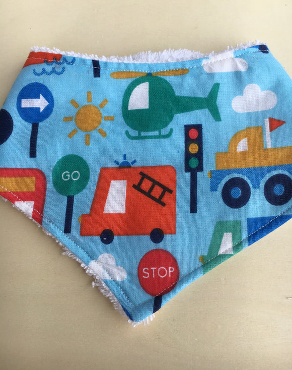 Bibbidi Bub Traffic Bib